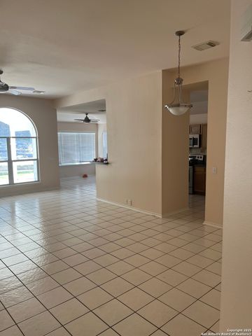 21610 Rio Comal, San Antonio, TX 78259