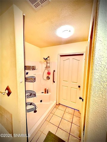 98 Derbyshire Road, Tularosa, NM 88352