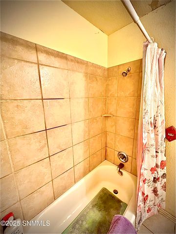 98 Derbyshire Road, Tularosa, NM 88352