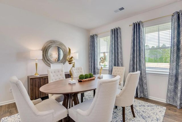 1964 Moorhill Estate Drive, Sumter, SC 29154