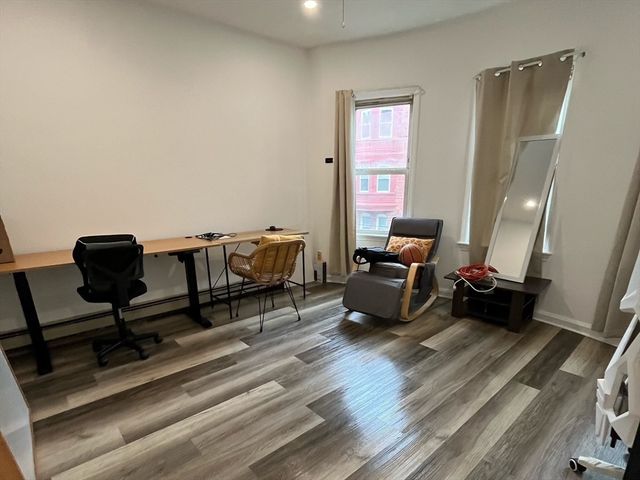 22 Marcella 3, Cambridge, MA 02141