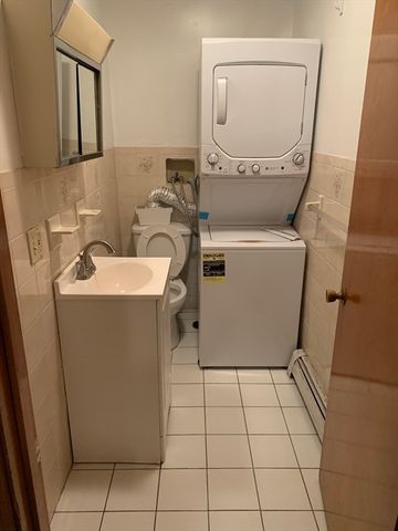 22 Marcella 3, Cambridge, MA 02141