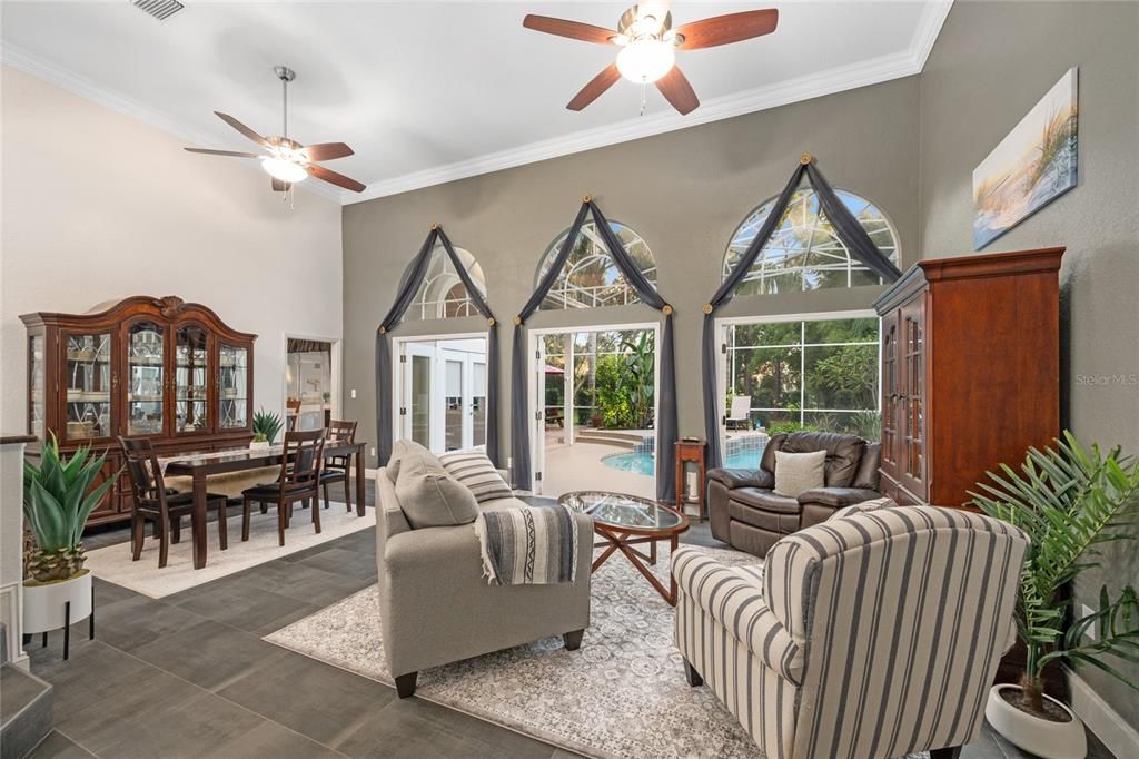 Image 5 of property listing at 5212 TIMBERVIEW TERRACE, Orlando, FL 32819
