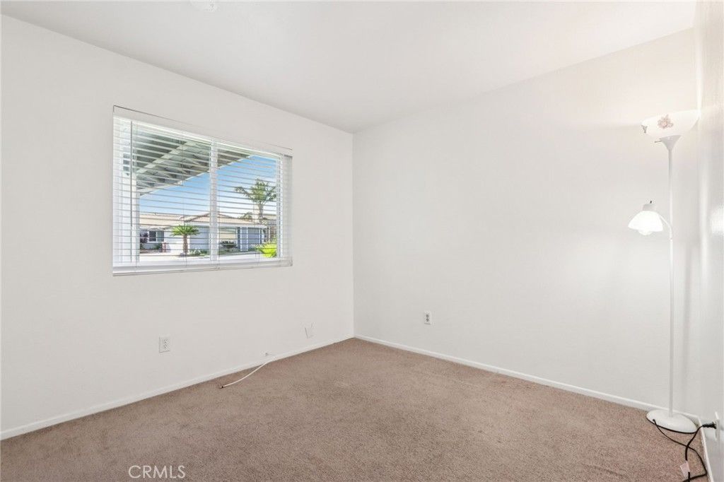 Image 11 of property listing at 12059 Elk Boulevard, Riverside, CA 92505