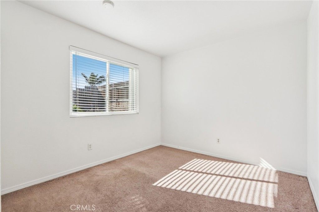 Image 13 of property listing at 12059 Elk Boulevard, Riverside, CA 92505