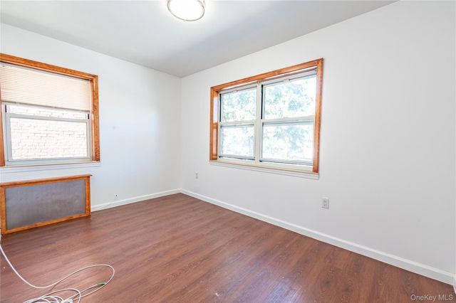 1318 Mace Avenue, Bronx, NY 10469