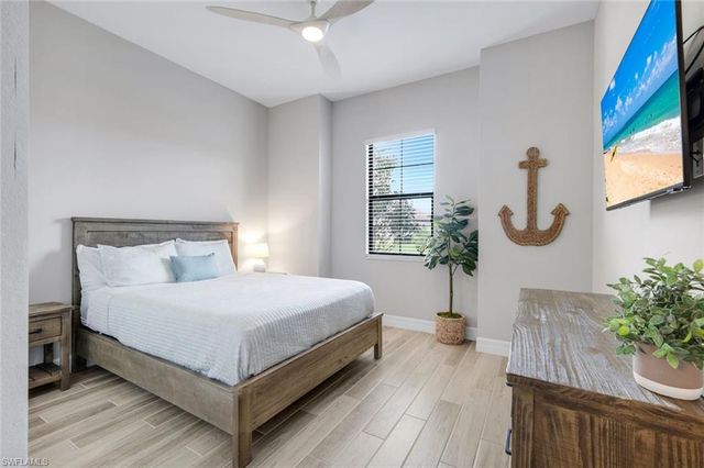 28029 Foxrock CT, Bonita Springs, FL 34135