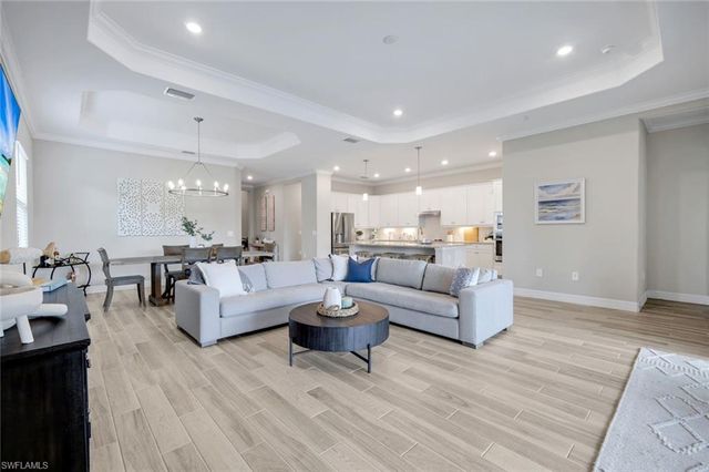 28029 Foxrock CT, Bonita Springs, FL 34135