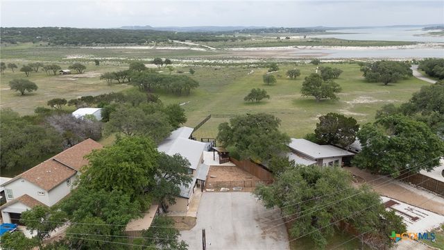 707 Park Shores, Canyon Lake, TX 78133
