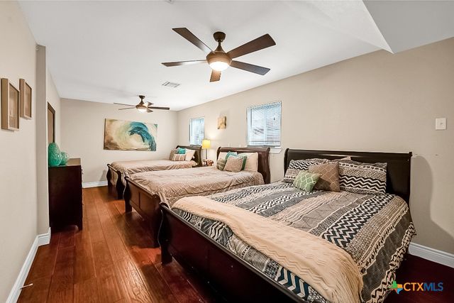 707 Park Shores, Canyon Lake, TX 78133