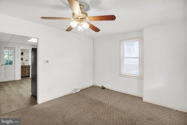 5 MONROE ST, Mohnton, PA 19540