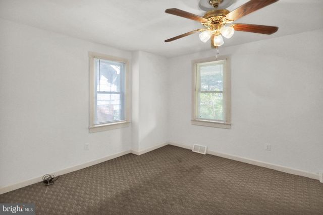 5 MONROE ST, Mohnton, PA 19540