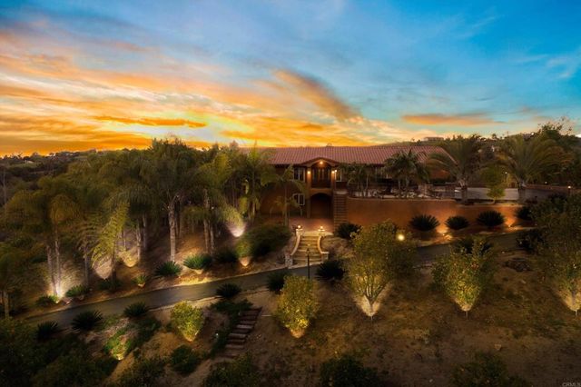 2440 Los Alisos, Fallbrook, CA 92028