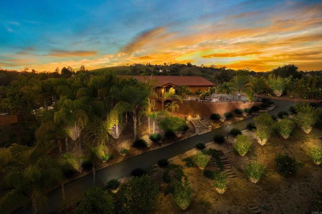 2440 Los Alisos, Fallbrook, CA 92028