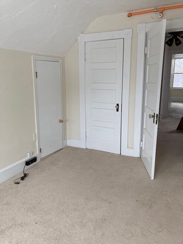 54A Saunders Street 3, North Andover, MA 01845