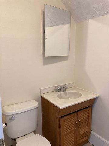 54A Saunders Street 3, North Andover, MA 01845