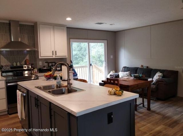 1826 SE 44th Place, Bushnell, FL 33513