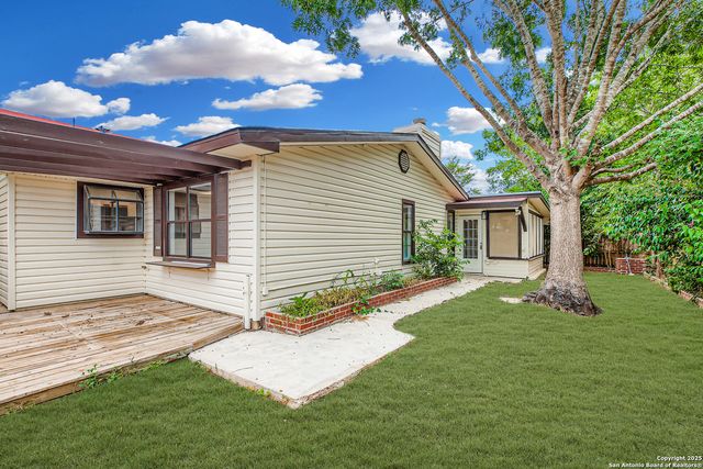 520 Marilyn, Schertz, TX 78154