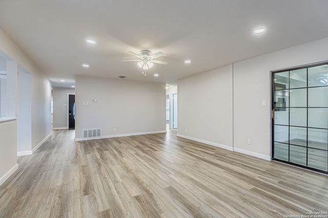 520 Marilyn, Schertz, TX 78154