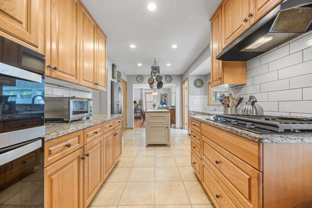 1120 Broadway N, Fargo, ND 58102