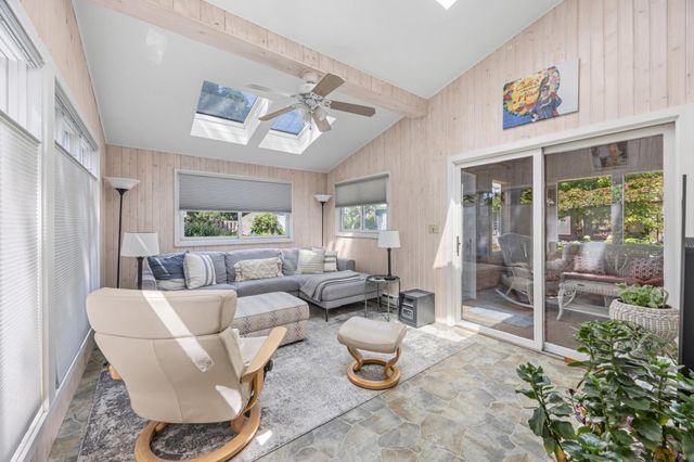 1120 Broadway N, Fargo, ND 58102