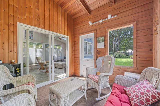 1120 Broadway N, Fargo, ND 58102