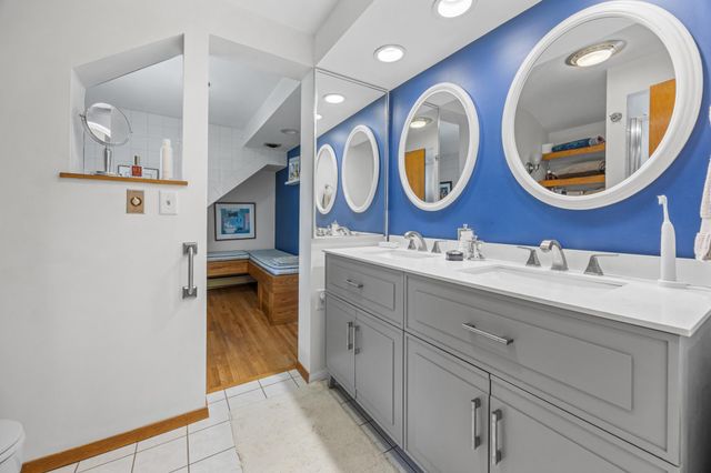 1120 Broadway N, Fargo, ND 58102