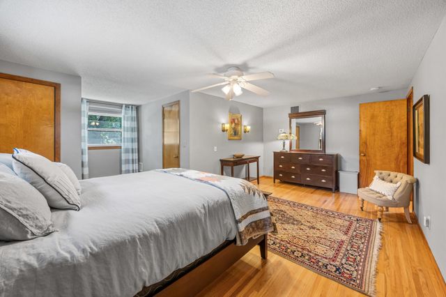 1120 Broadway N, Fargo, ND 58102