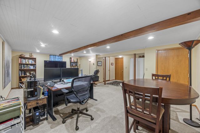 1120 Broadway N, Fargo, ND 58102