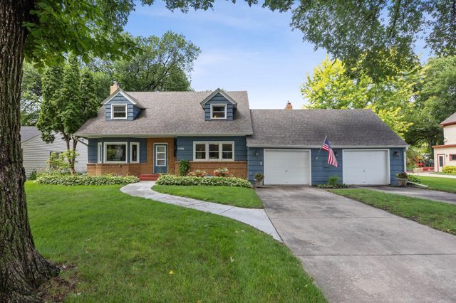 1120 Broadway N, Fargo, ND 58102