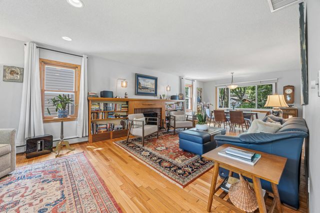 1120 Broadway N, Fargo, ND 58102