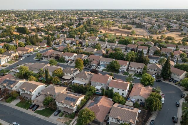 6261 Arctic Loon Way, Rocklin, CA 95765