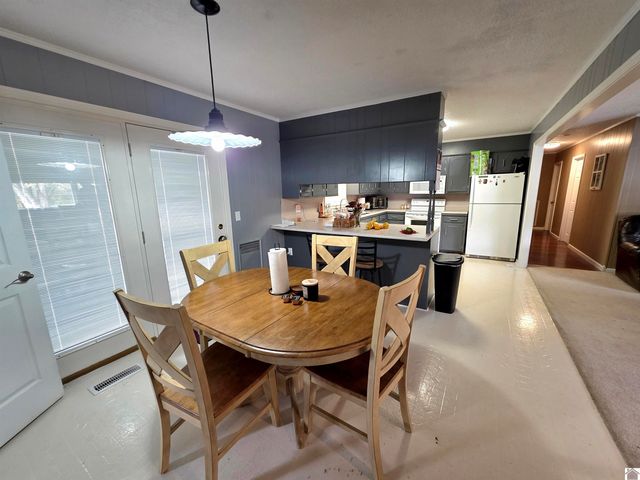 4835 Airport rd, Almo, KY 42020