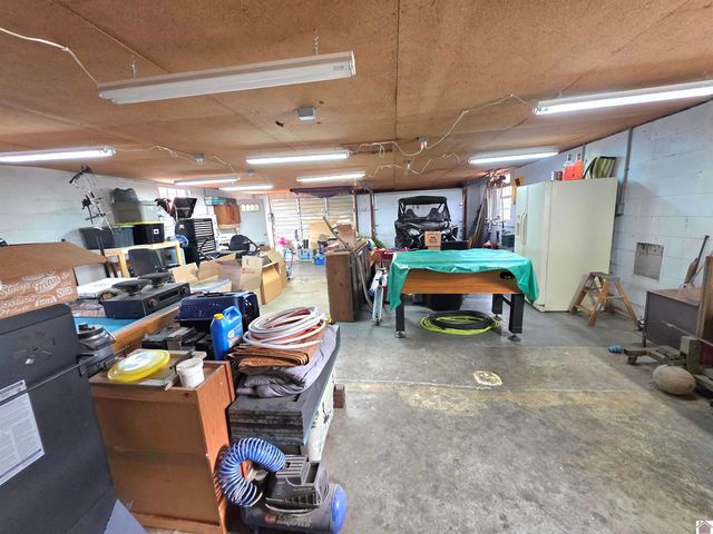 4835 Airport rd, Almo, KY 42020