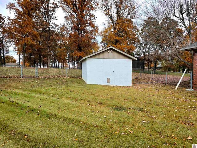 4835 Airport rd, Almo, KY 42020