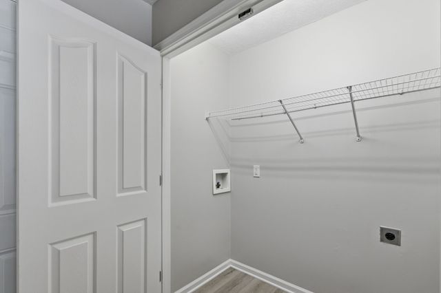 8816 Cressent Glen Ct, Antioch, TN 37013