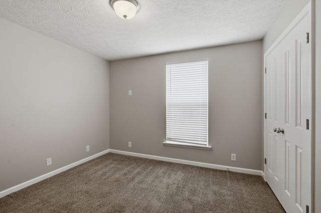 8816 Cressent Glen Ct, Antioch, TN 37013