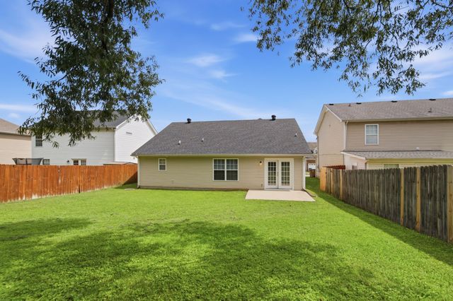 8816 Cressent Glen Ct, Antioch, TN 37013
