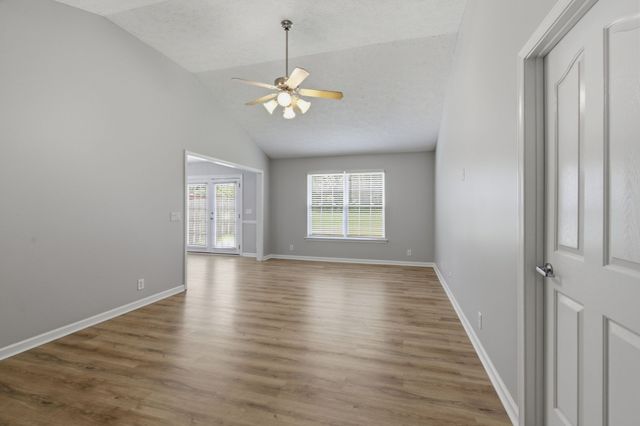8816 Cressent Glen Ct, Antioch, TN 37013