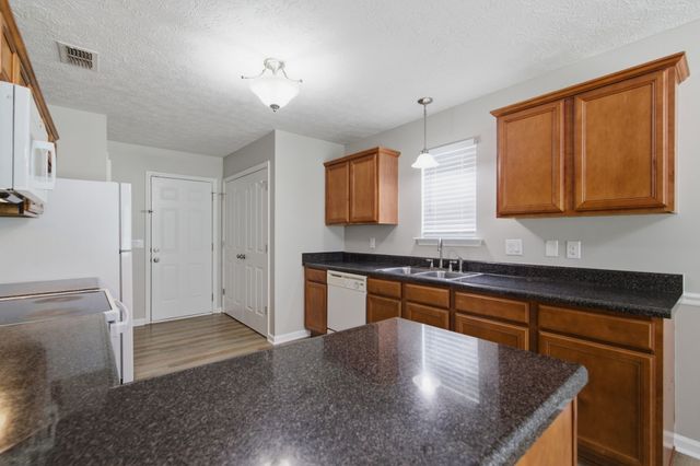 8816 Cressent Glen Ct, Antioch, TN 37013