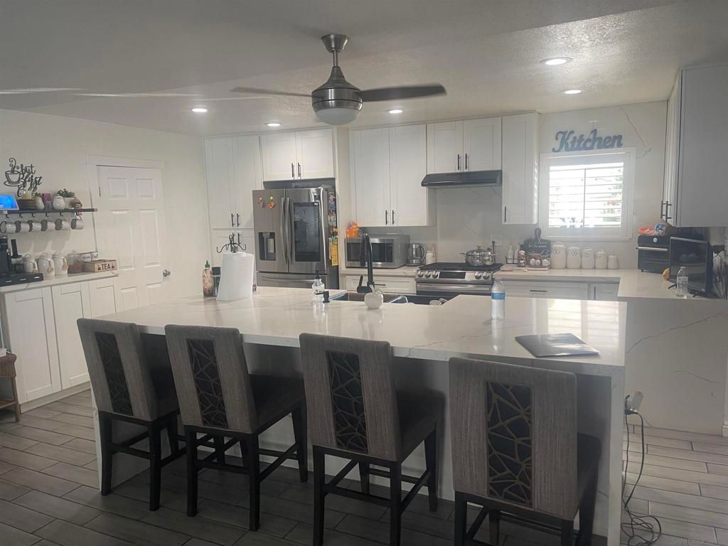 7242 Peter Pan Ave, San Diego, CA 92114 — exterior