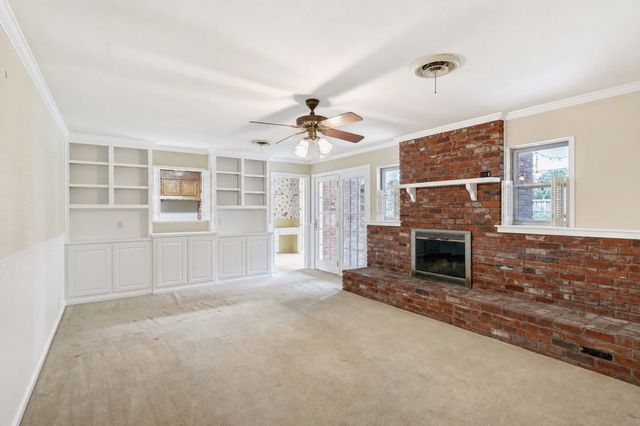 4213 Hildring Drive W, Fort Worth, TX 76109