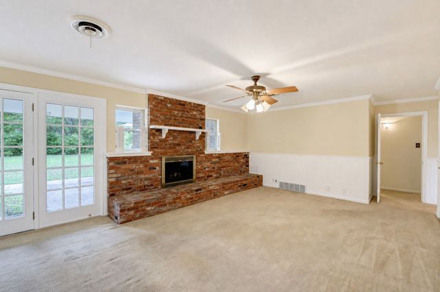 4213 Hildring Drive W, Fort Worth, TX 76109