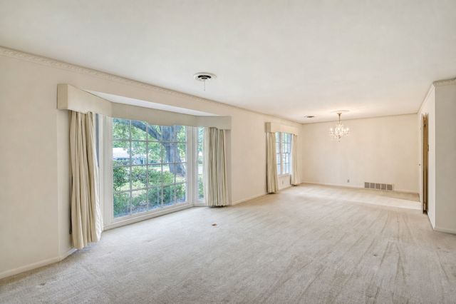 4213 Hildring Drive W, Fort Worth, TX 76109