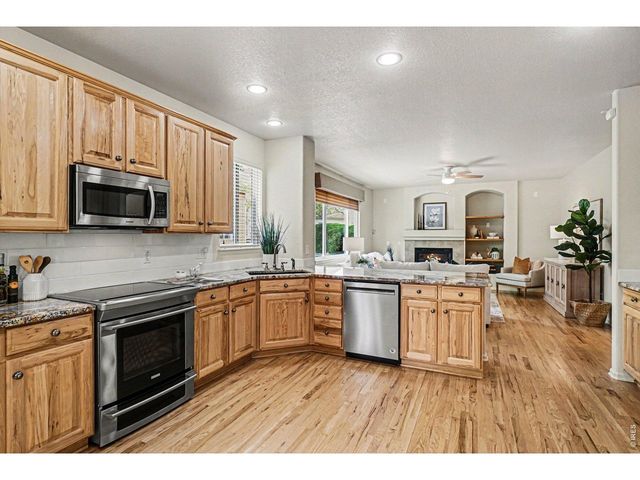 1943 Lochmore Dr, Longmont, CO 80504