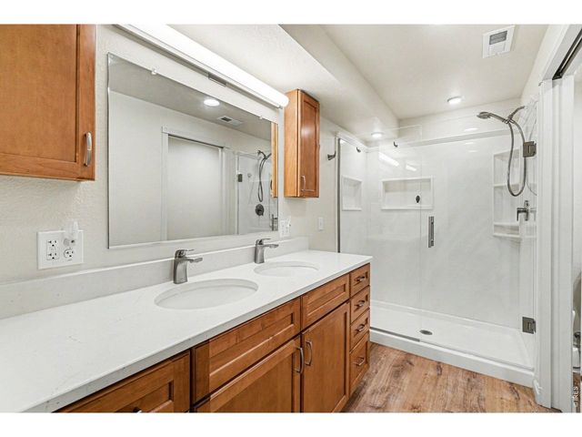 1943 Lochmore Dr, Longmont, CO 80504