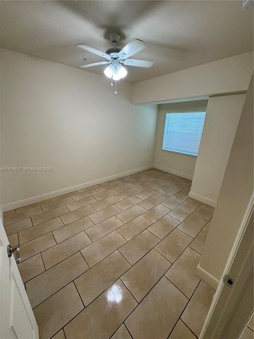 1315 NW 1st St 101, Miami, FL 33125