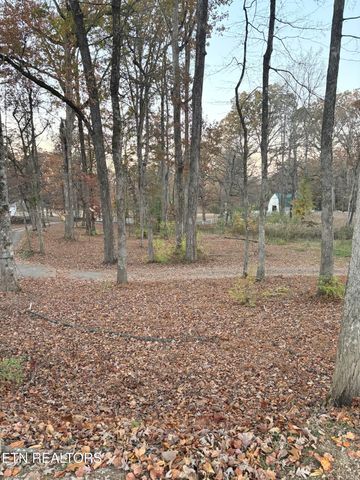 201 Ridge Rd, Maryville, TN 37803