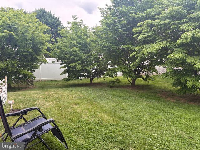 335 E 11TH AVE, Conshohocken, PA 19428