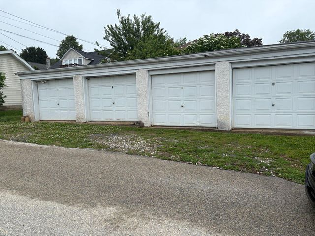 335 E 11TH AVE, Conshohocken, PA 19428